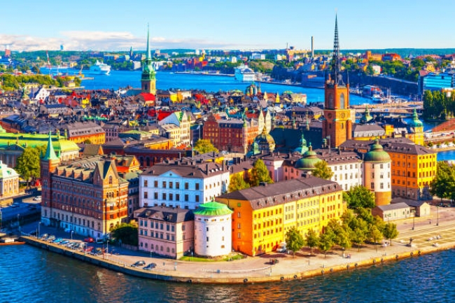 Helsinki y Fiordos Magnificos - PREMIUM 2025