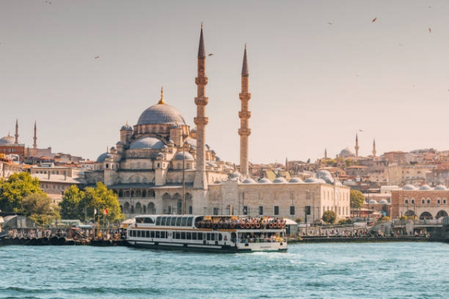STOP OVER 2; Estambul 2025