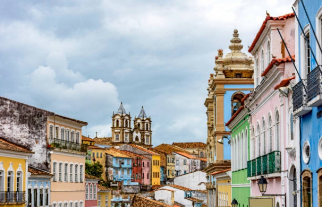Bahia Cinco Paraisos 2025