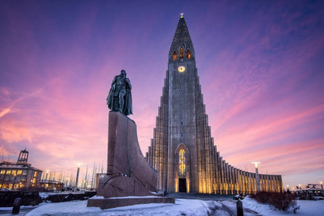 Leyendas de Invierno en Islandia Aurora Boreal 2025