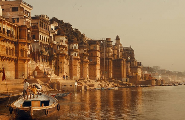 Extension 13 dias Triangulo de oro con Varanasi y Nepal 2025